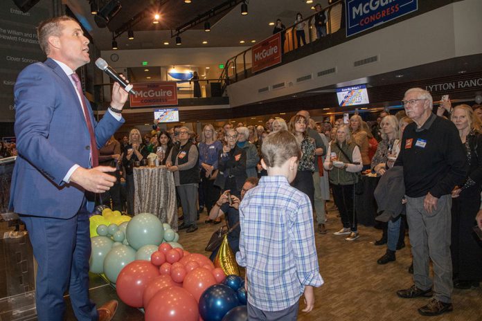 webLETTERS-1-HBT2613 Mike McGuire in action