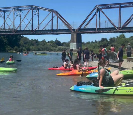 OPEN MIC: Building a bridge the smart way Kayak take-out at Memorial Bridge