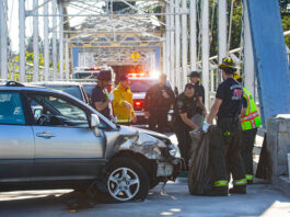Car crash on Memorial Bridge