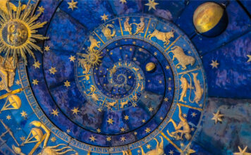 Weekly astrological readings